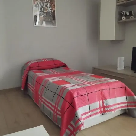 Domus Praetoria 아파트