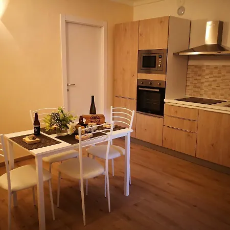 Domus Praetoria Apartment *